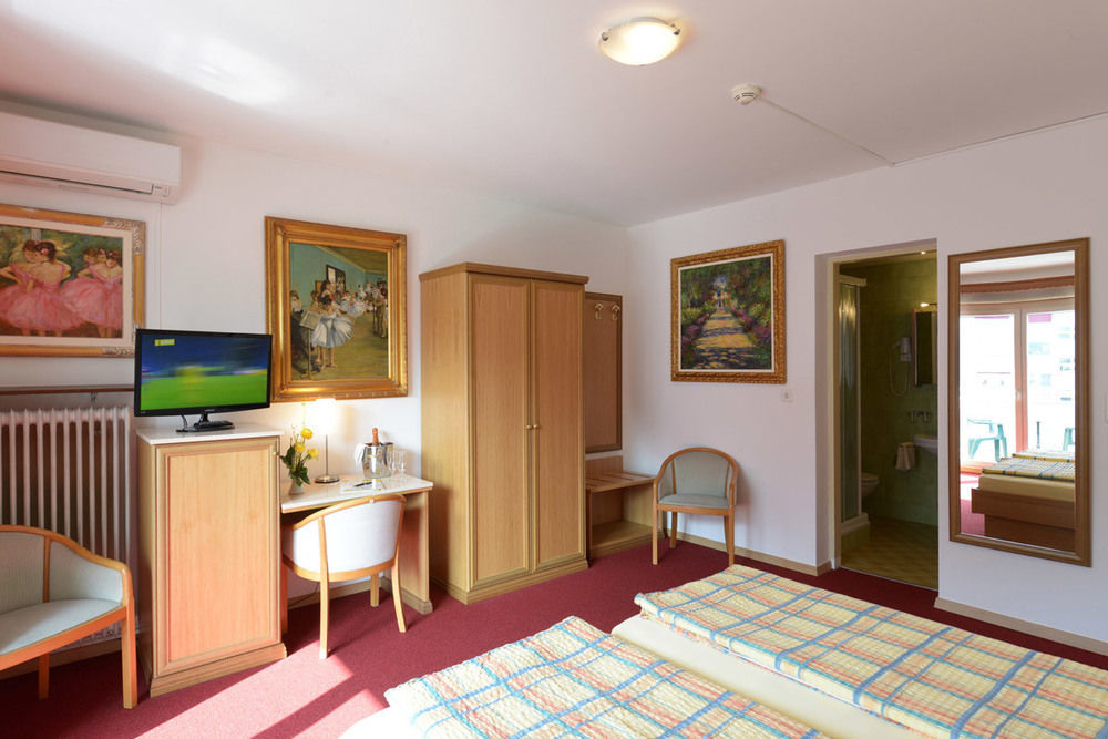 Hotel Dischma - Free Bus And Train Ticket 파라디소 외부 사진